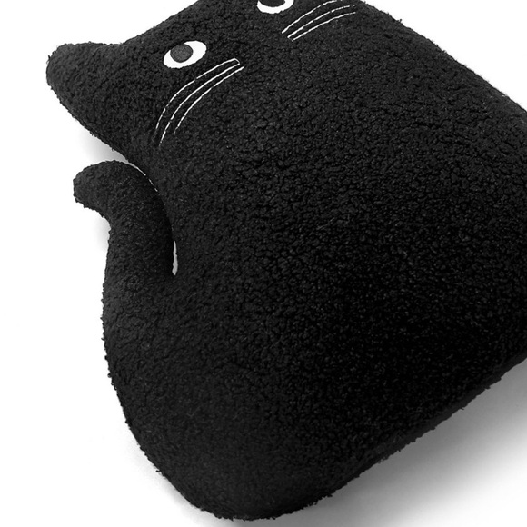 15'12" Cat Novelty Plush Pillow - Bullseye's Playground Target - Picture 3 of 4